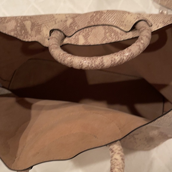 Purse - Picture 3 of 3